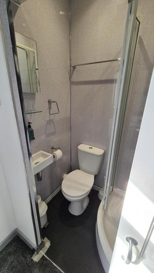 格温内思y简易小屋宾馆 兰贝里斯 外观 照片