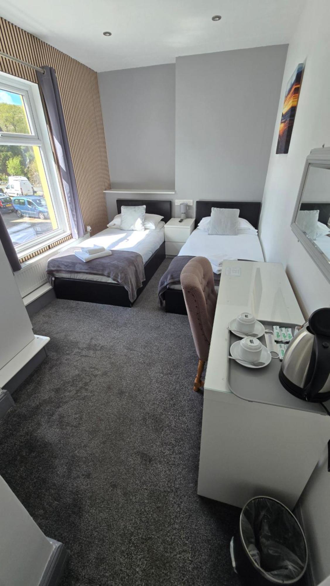 格温内思y简易小屋宾馆 兰贝里斯 外观 照片